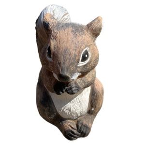 Brown and White Squirrel Resin Outdoor Garden Decor  6" x 5.5" x 3"
